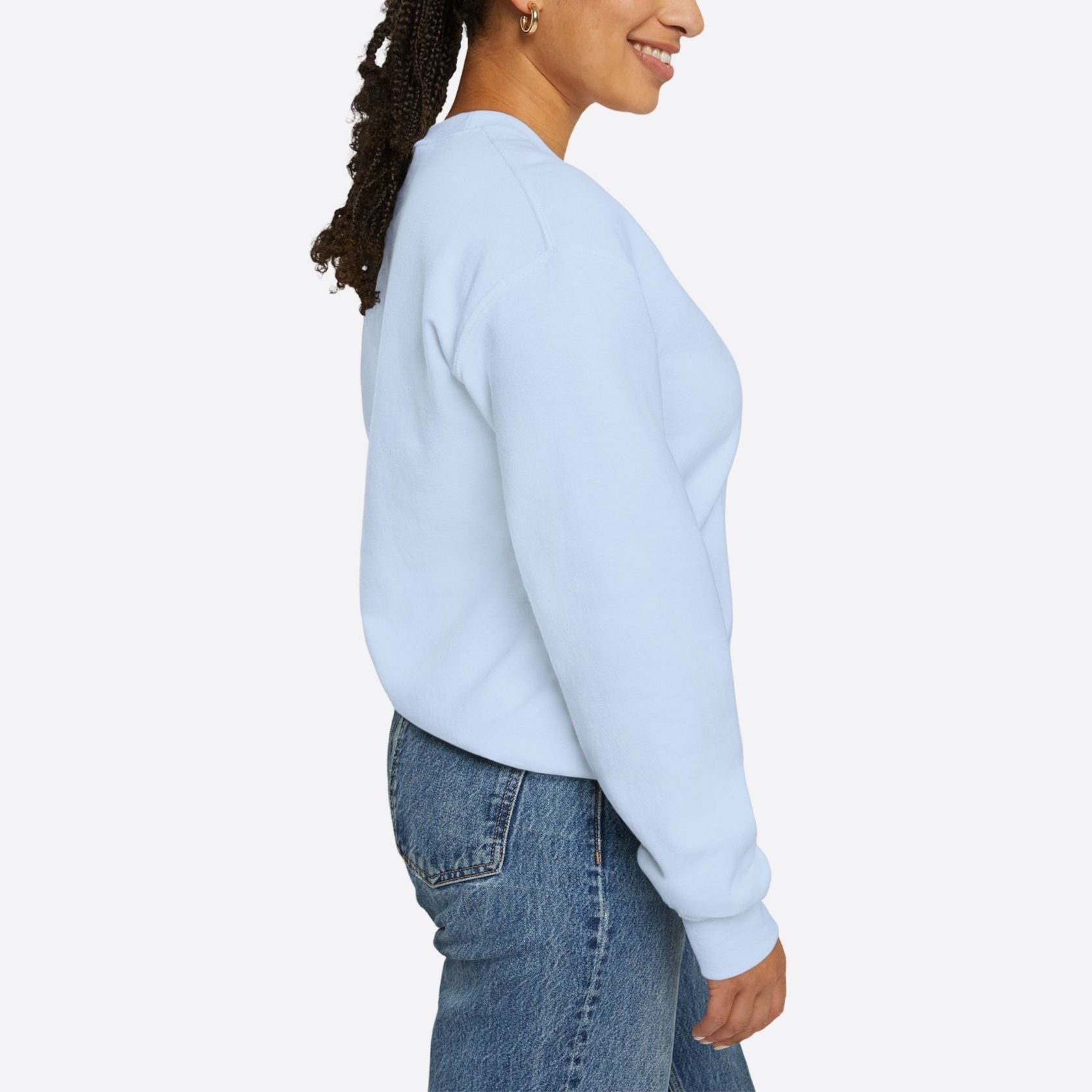 Hearts and Hugs Women's Sweatshirt – Cozy Comfort